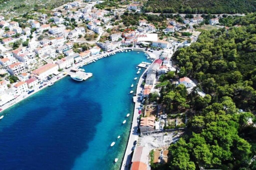 Seaview Apartment Sparkle Iskra - Povlja, Brac Povlja  Dış mekan fotoğraf