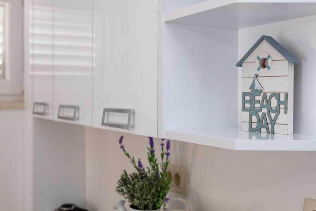 Seaview Apartment Sparkle Iskra - Povlja, Brac Povlja  Dış mekan fotoğraf