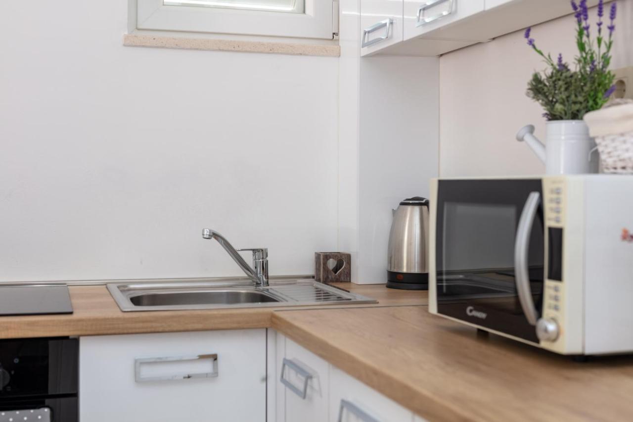 Seaview Apartment Sparkle Iskra - Povlja, Brac Povlja  Dış mekan fotoğraf